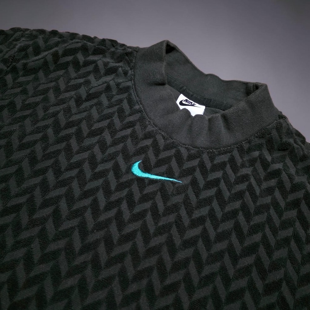 Nike Modern Everyday Sportswear Green‎ Top DQ6788-355 Women's Small Gym Cropped